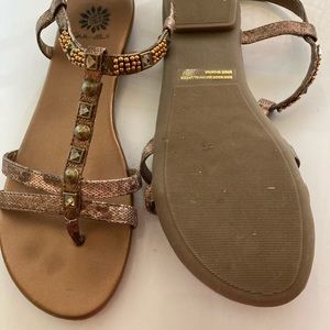 YELLOW BOX Jeweled Sandel